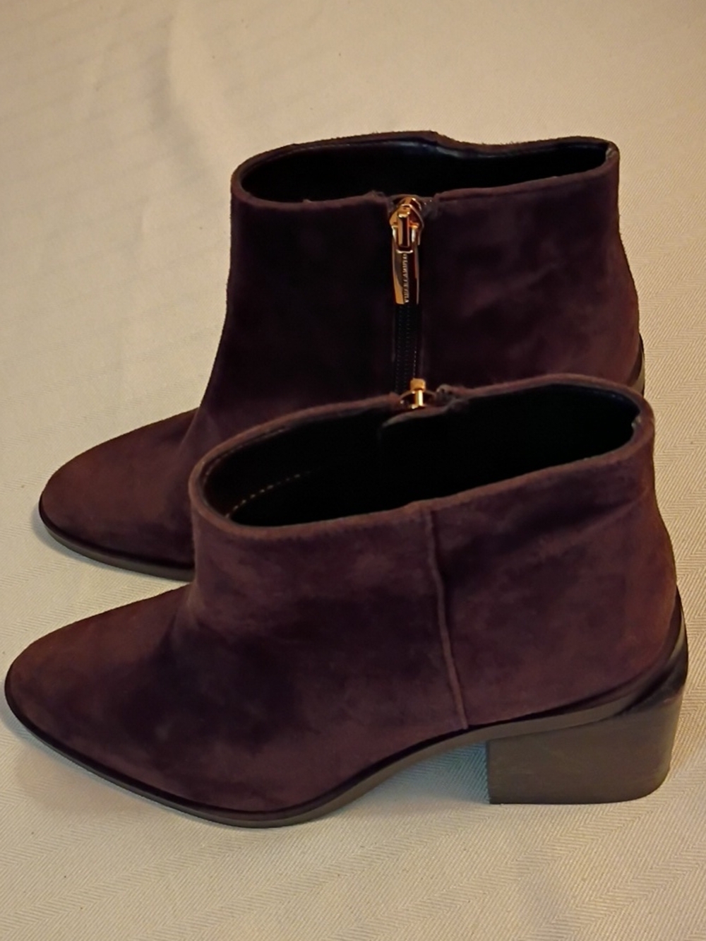 Vince Camuto Ankle Boots 6.5